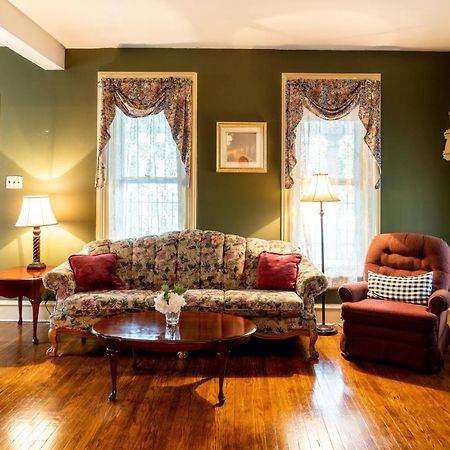Charming Executive Victorian Mansion W/ Free Parking - Near Bucknell Vila Milton Exterior foto